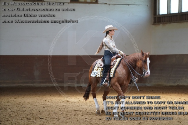 s_A_902979.JPG